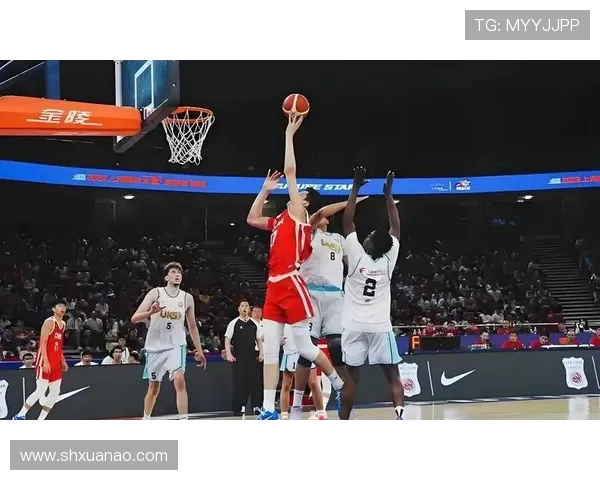 中国男篮逆袭战胜澳大利亚挺进亚锦赛决赛 展现强大团队实力 中国男篮逆袭战胜澳大利亚挺进亚锦赛决赛 展现强大团队实力