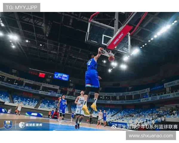 中国篮球联赛激战正酣 北京首钢与广东宏远上演焦点对决 中国篮球联赛激战正酣 北京首钢与广东宏远上演焦点对决