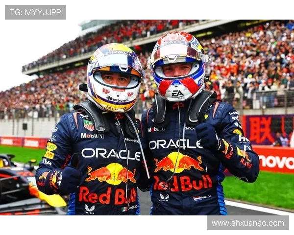 F1赛季高潮不断 各车队策略对决引发车迷热议 F1赛季高潮不断 各车队策略对决引发车迷热议