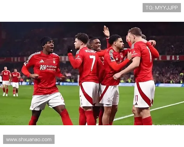 诺丁汉森林俱乐部主帅调整球队阵容力求在新赛季英超重返胜利轨道 诺丁汉森林俱乐部主帅调整球队阵容力求在新赛季英超重返胜利轨道